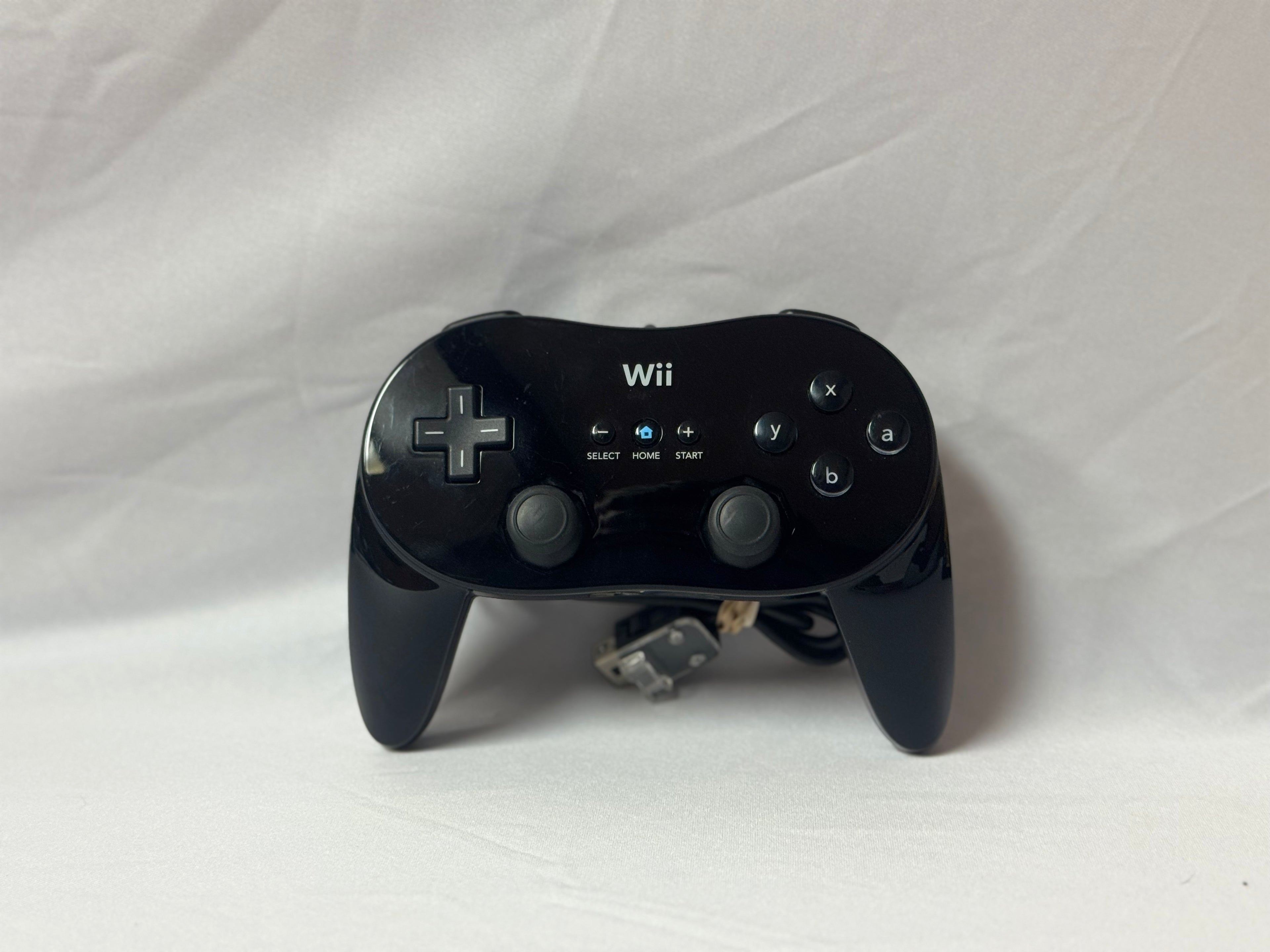 Classic Controller Pro (Referbished)