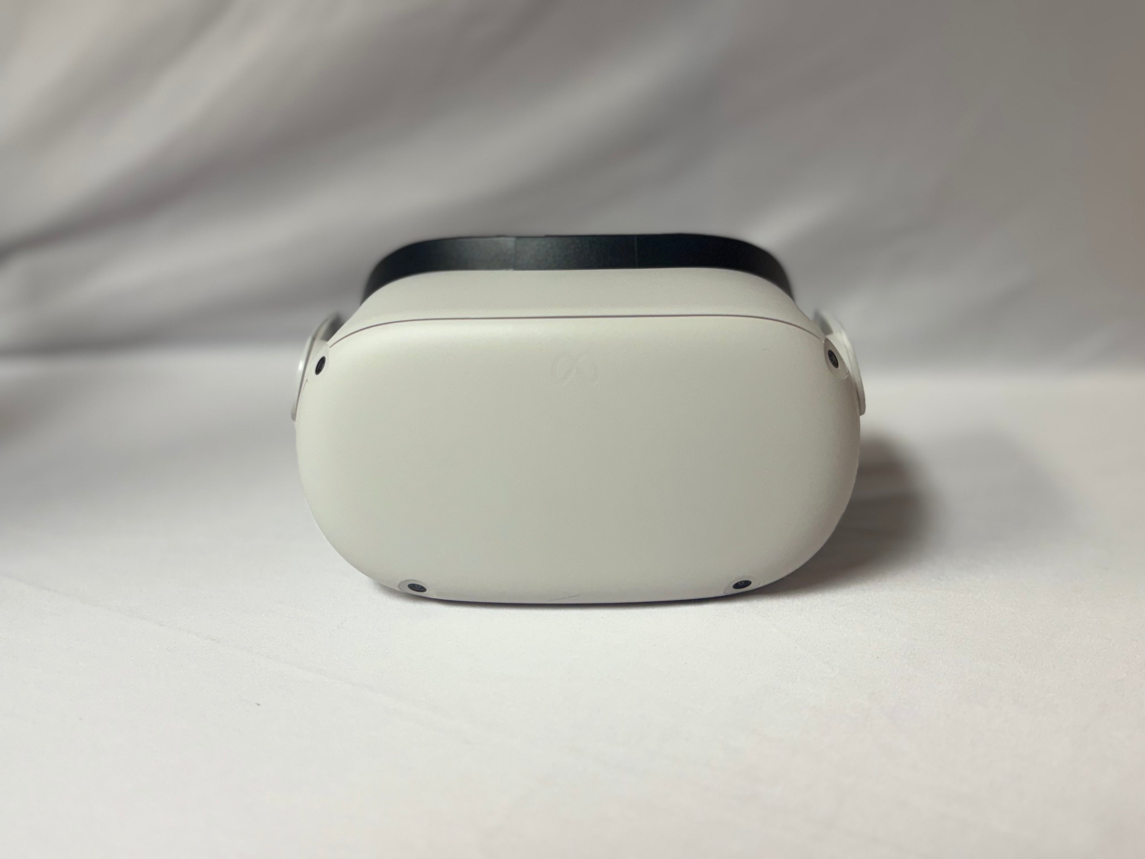 Oculus Quest 2 (Refurbished)
