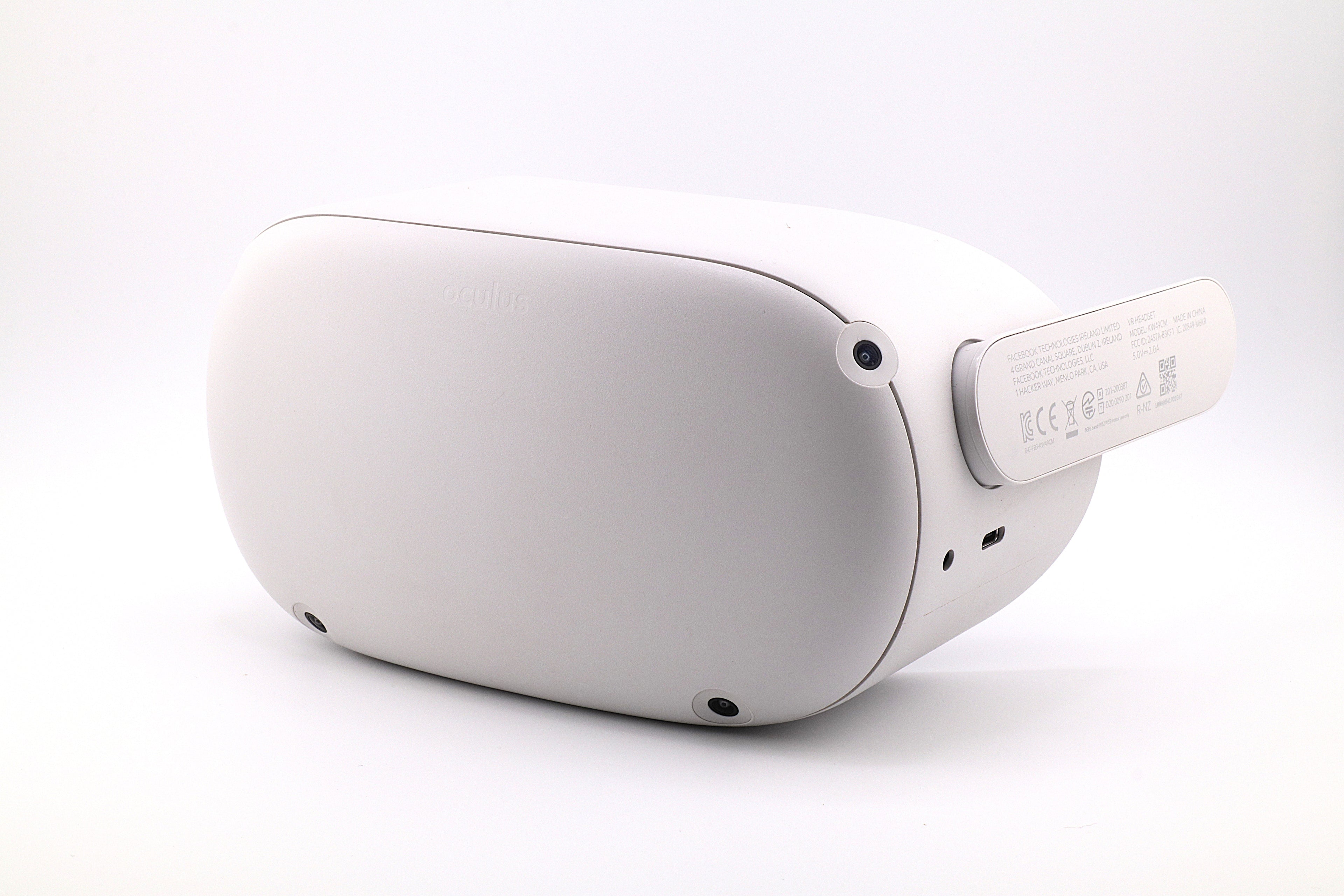 Oculus Quest 2 (Refurbished)