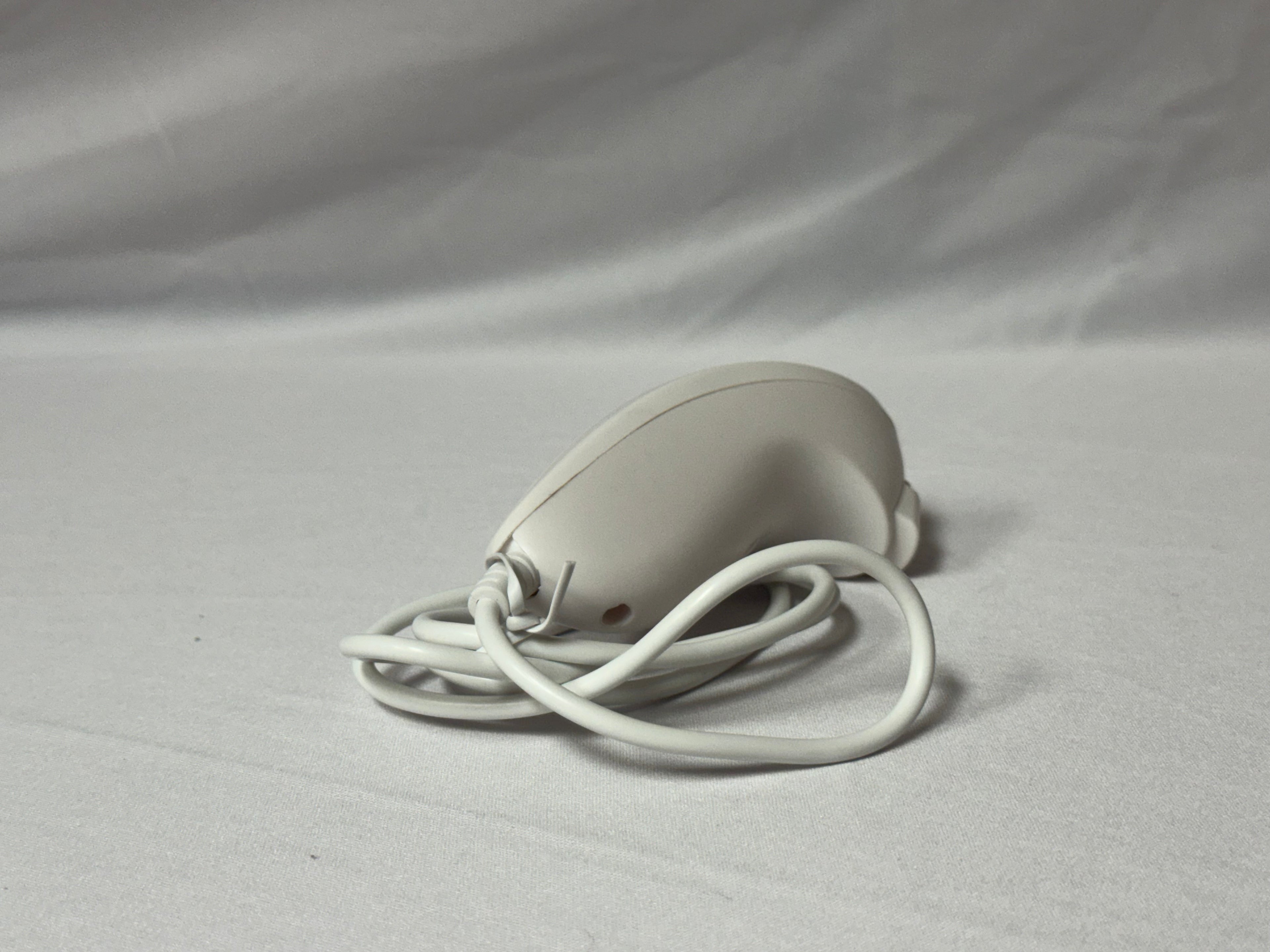 Wii Nunchuk (Refurbished)