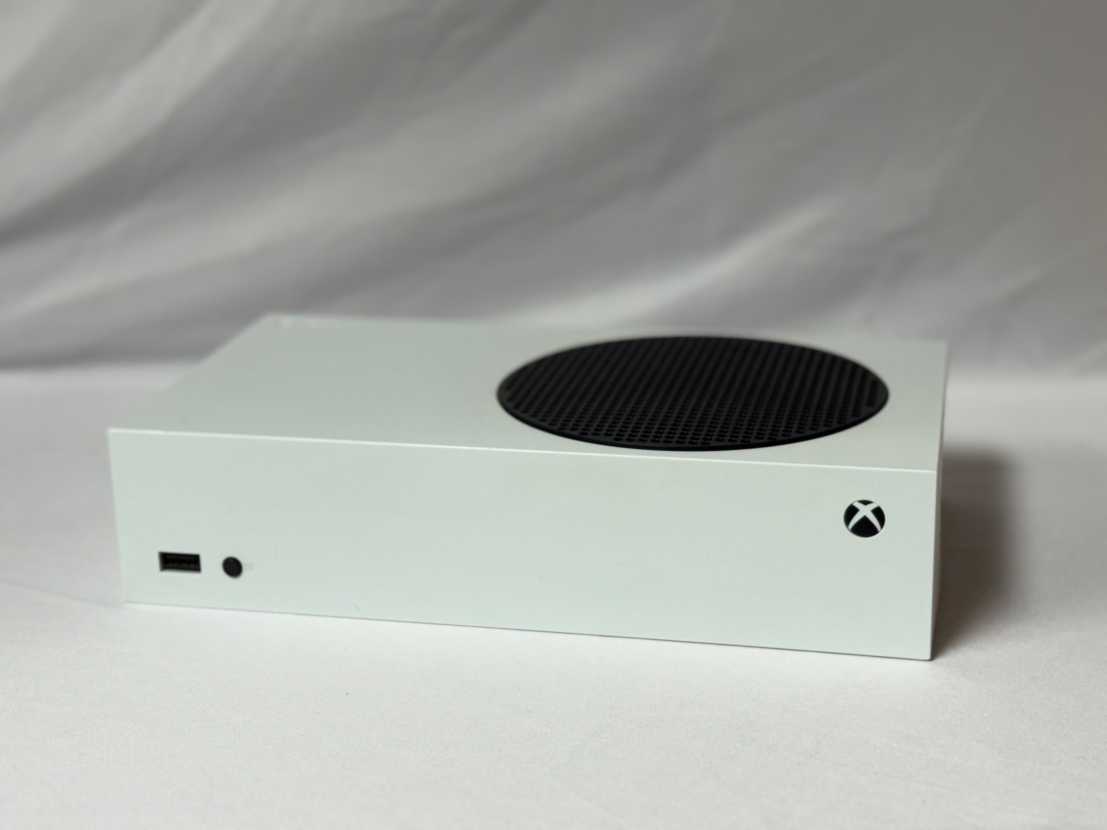 Xbox Series S (Refurbished)