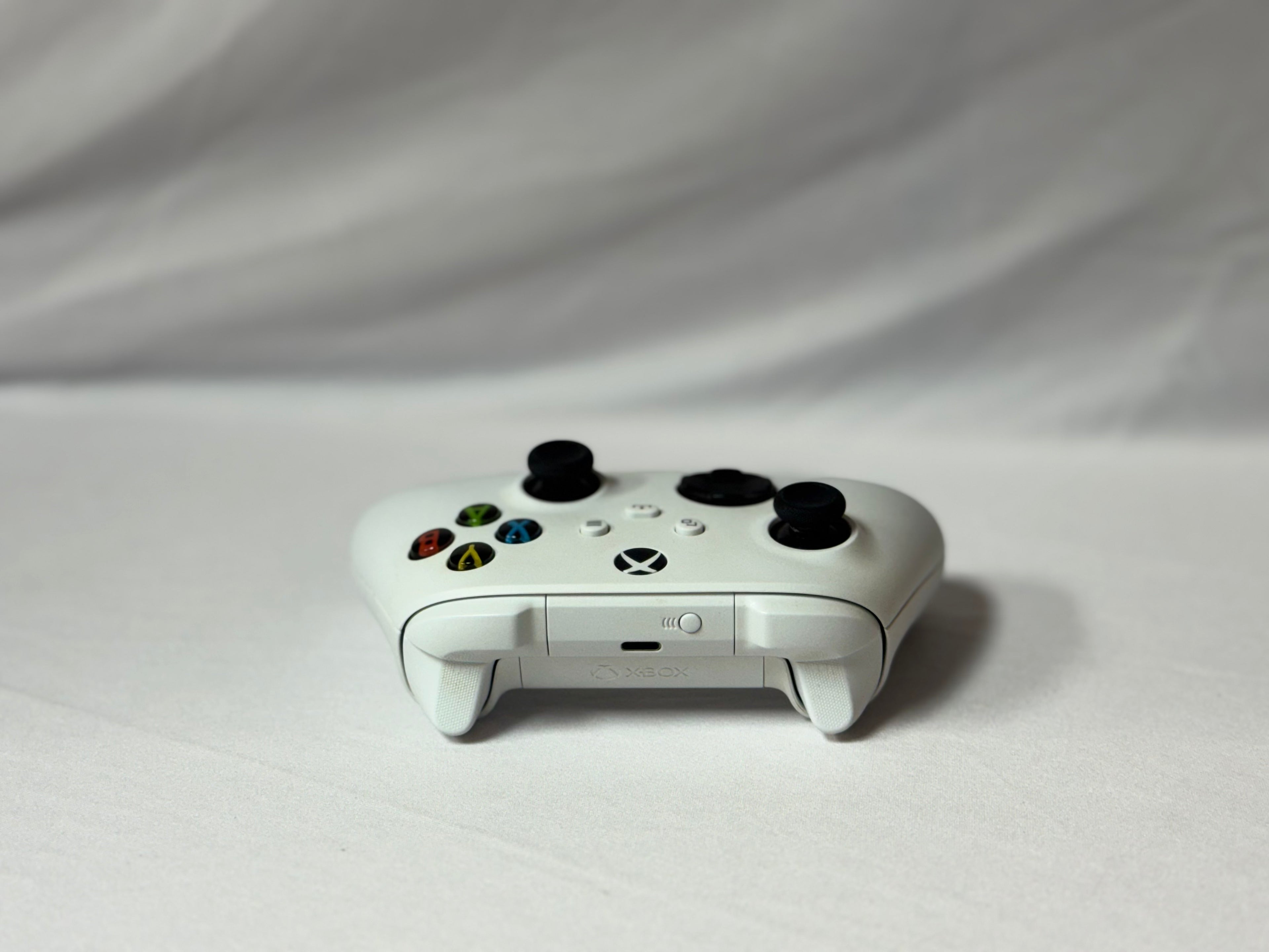 Xbox Wireless Controller (Referbished)