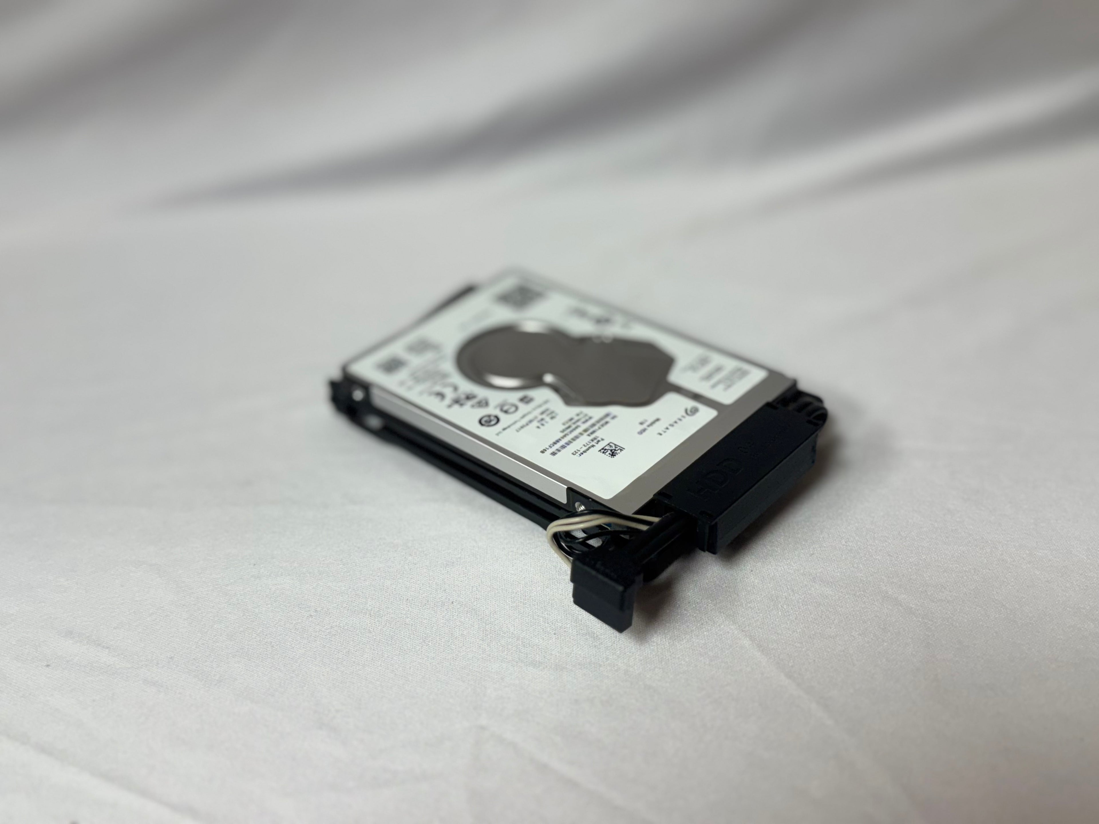 Xbox One X OEM 1TB Hard Drive With Install Bracket Replacement