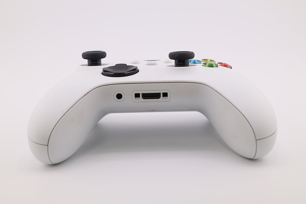 Xbox Wireless Controller (Refurbished)